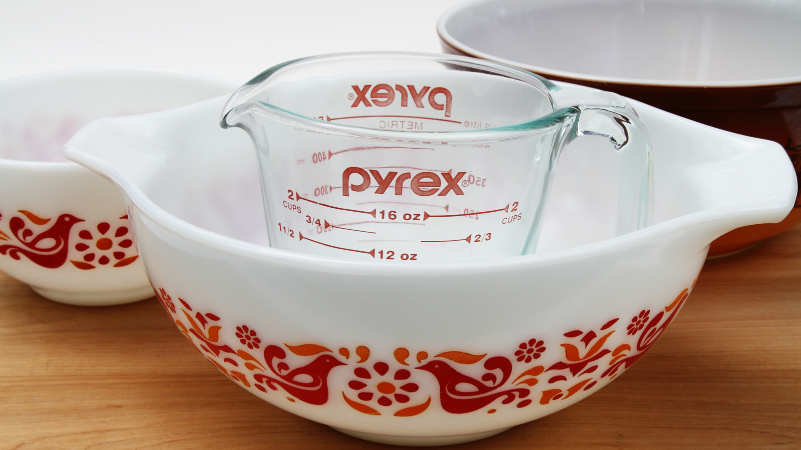 5 Downsides Of Pyrex Dishes