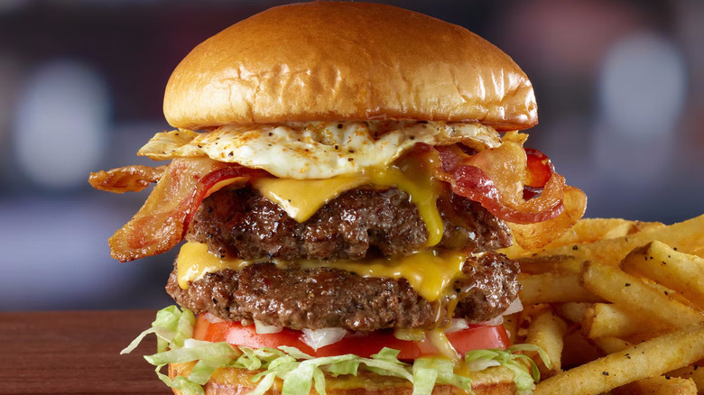 Bubba's 33 sunshine burger