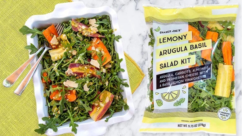 Lemon arugula basil salad kit