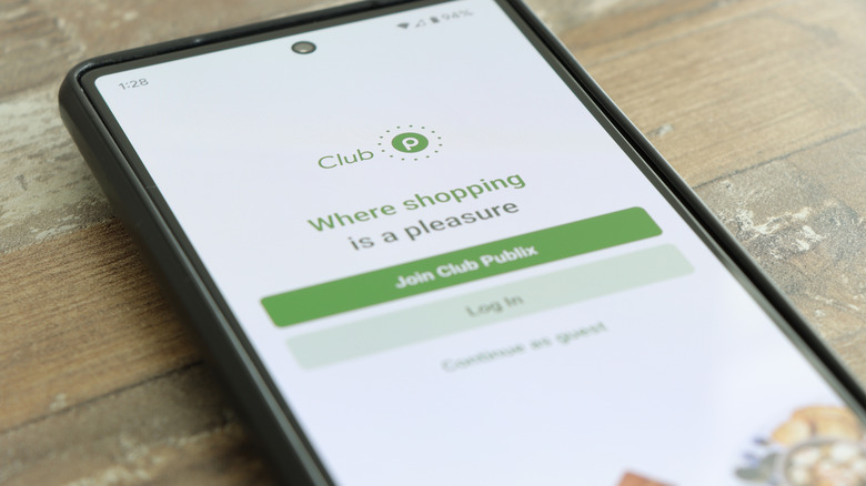 Publix app on a cell phone