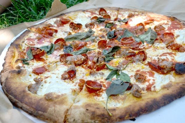 #15	Grimaldi's, Brooklyn, N.Y. (Pepperoni)