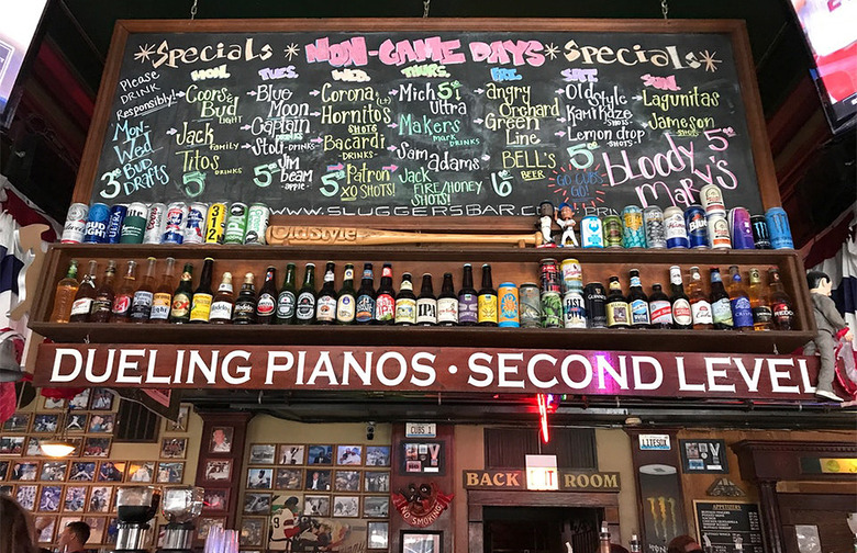 50 Best Sports Bars in America Gallery