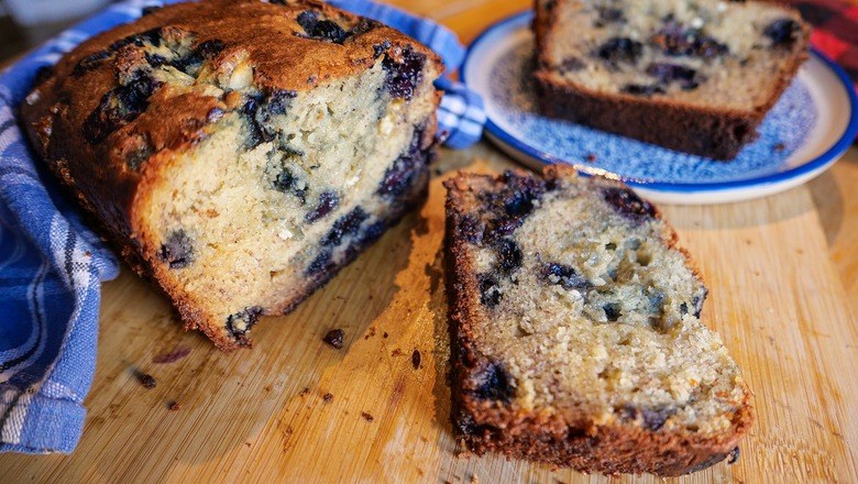 Bake with blueberries