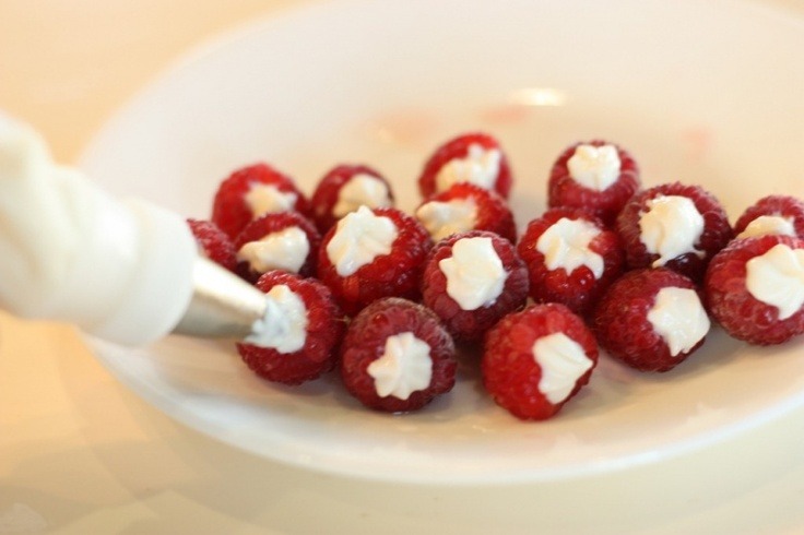 Frozen Yogurt Raspberries