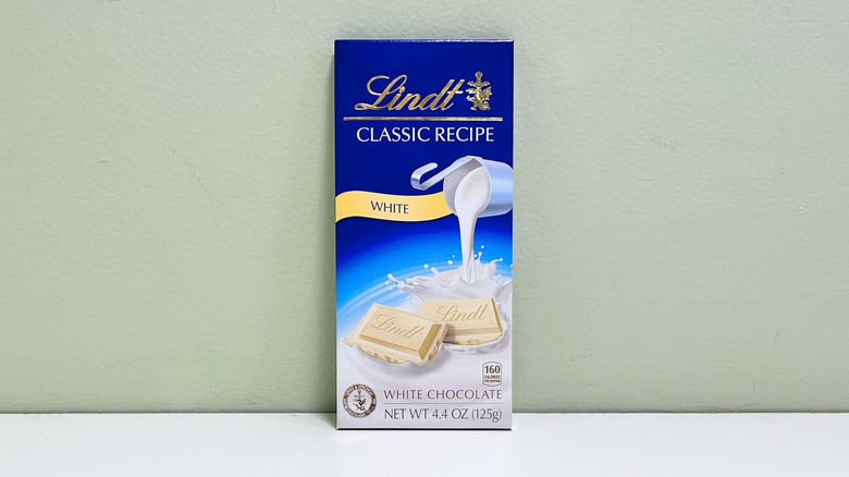 A Lindt Classic Recipe White Chocolate Bar
