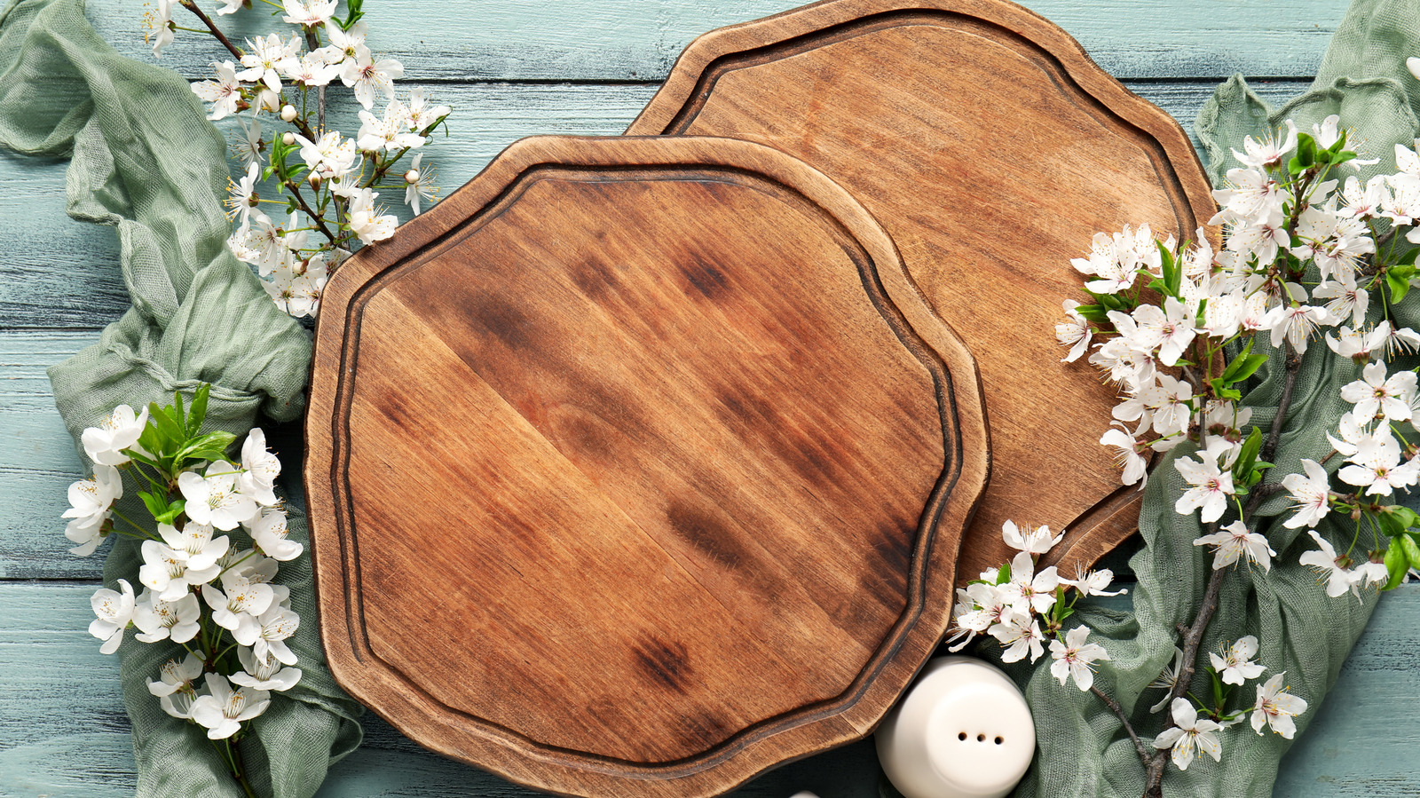 FoodWireDaily — 6 Of The Best-Selling Cutting Boards On Amazon Under $20