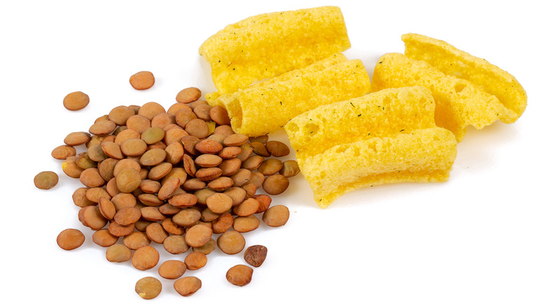 Lentils and lentil chips