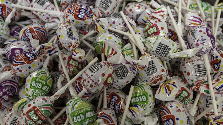 A pile of Blow Pops in different flavors in a large pile