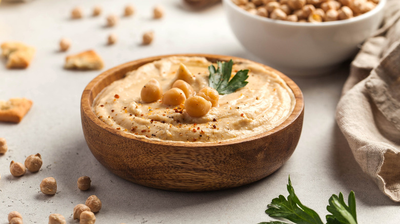 Bowl of hummus with chickpeas