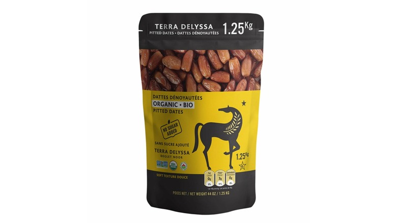 Bag of Terra Delyssa Organic Deglet Noor Dates
