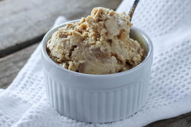 Food Babbles — Apple Crumble Ice Cream