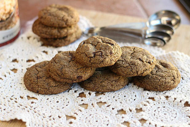 Oatmeal with a Fork — Crazy Good Chocolate Chip Cookies (Gluten-Free, Nut-Free, Vegan)