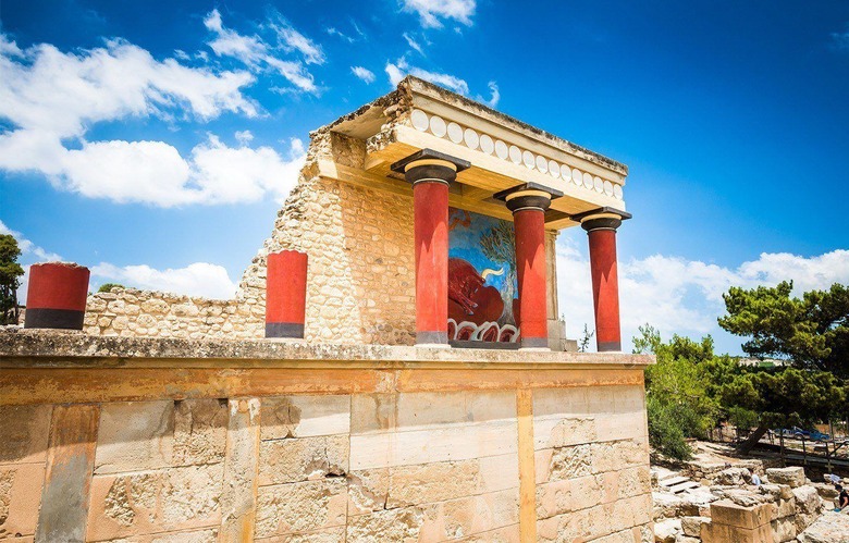 7 Eerie True Stories of Lost Cities and Civilizations