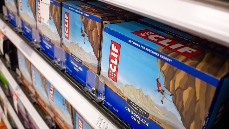 Clif bars on shelf