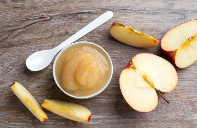 30 Minutes Before a Workout: Applesauce