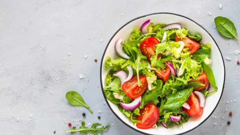 Small green salad in bowl