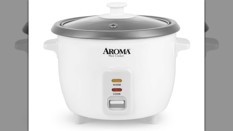Aroma 3-cup rice cooker on a white background
