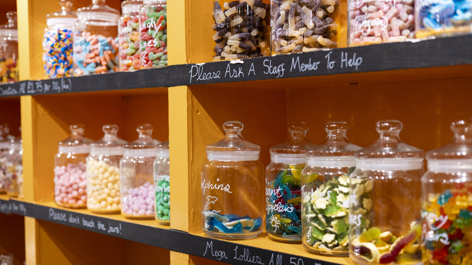 7 Old-School Candies From The '60s Worth Hunting Down