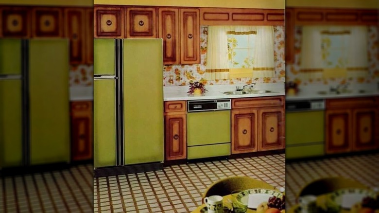 7 Popular Kitchen Paint Colors From The '70s That Deserve A Revival