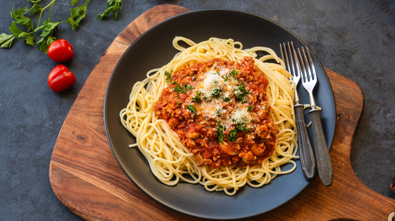 Plate of spaghetti with meat sauce