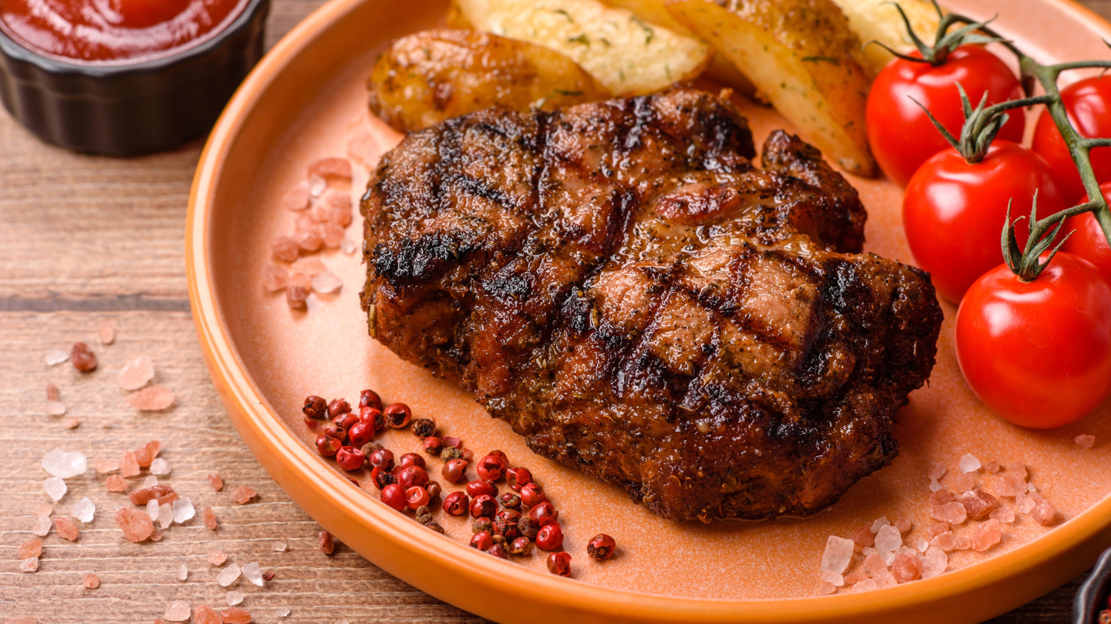 7 Trader Joe's Seasonings That Belong On Steak