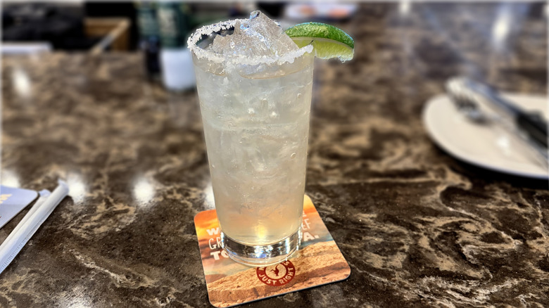 outback steakhouse margarita on bar counter