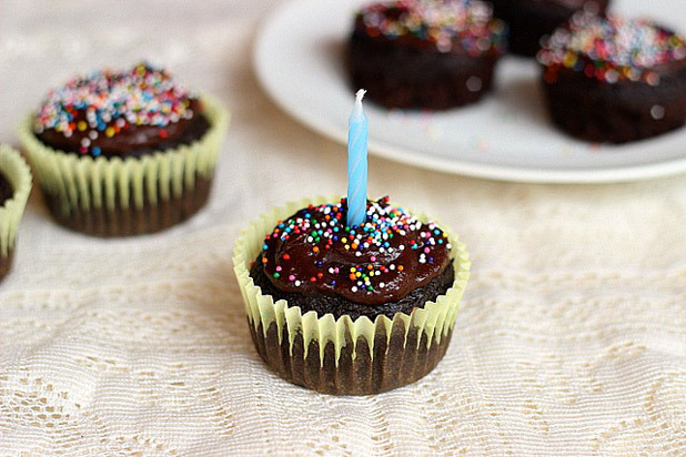 Oatmeal with a Fork — Frosted Brownie Cupcakes