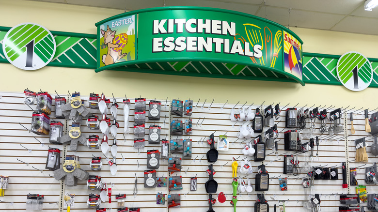 Kitchen aisle dollar tree