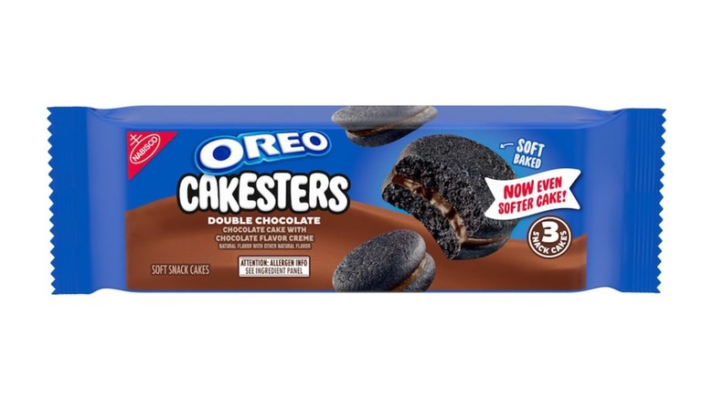 A package of 3 Double Chocolate Oreo Cakesters