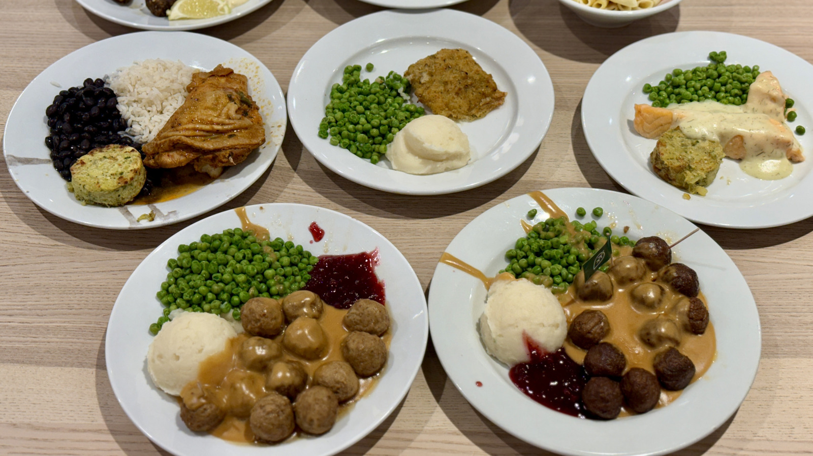 8 IKEA Food Court Entrées, Ranked Worst To Best