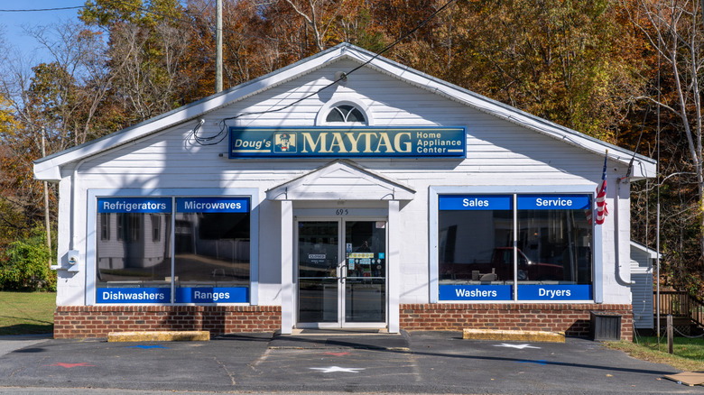 A picture of the exterior of a Maytag center.