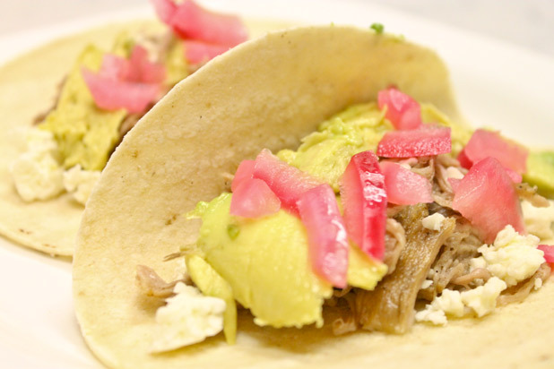 Slow Cooker Carnitas Tacos Recipe