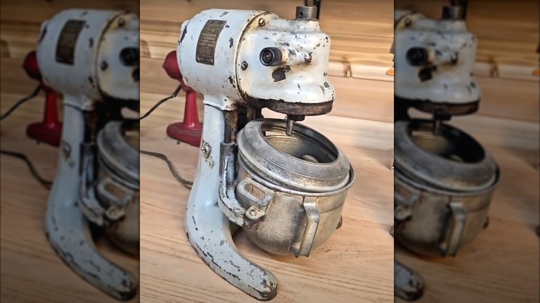 Model M KitchenAid stand mixer
