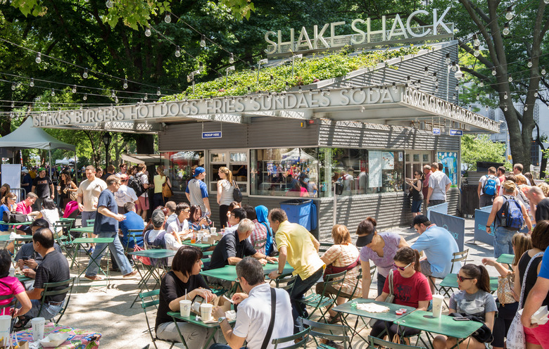 Shake Shack: Pooch-Ini, Bag O'Bones