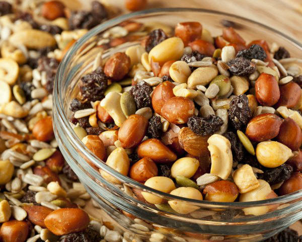 8 Snack-Happy Trail Mix Recipes