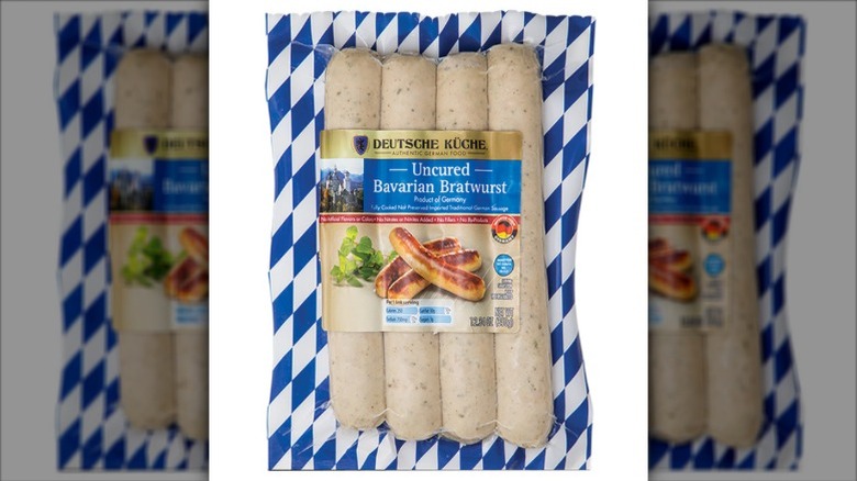A package of Deutsche Kuche Bavarian Bratwurst