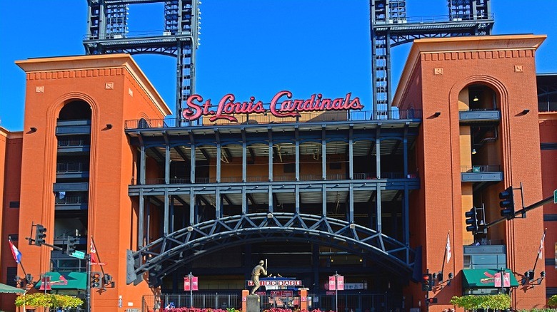Busch stadium building from the front with St Louis Cardinals signage