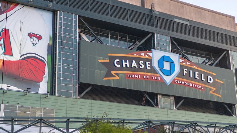 Front shot of Chase Field stadium with the name showing