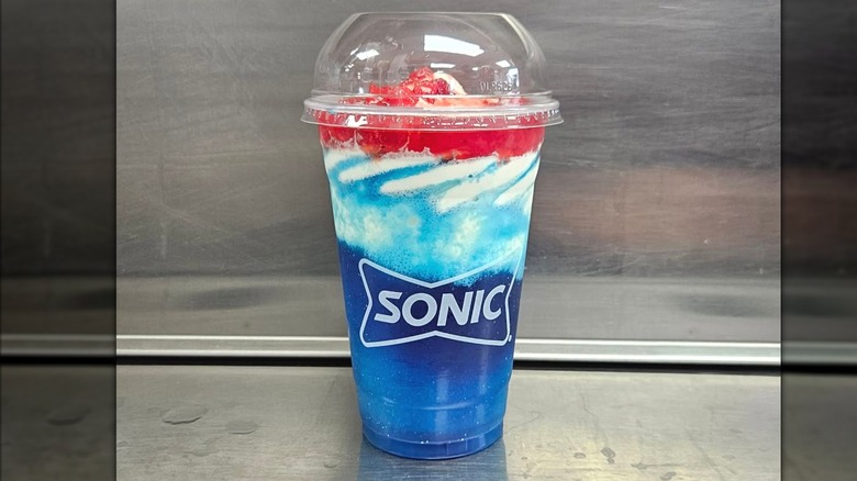 Sonic's Red White & Blue Slush Float