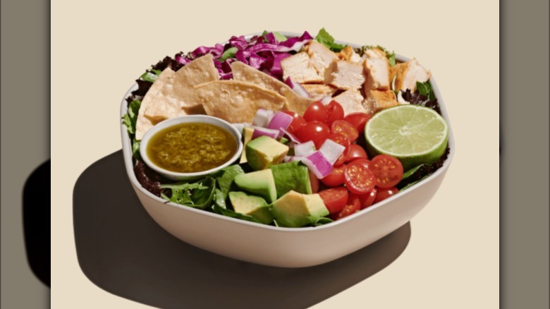 sweetgreen's guacamole greens