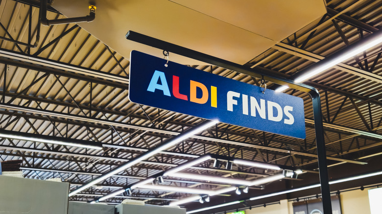 Aldi Finds sign