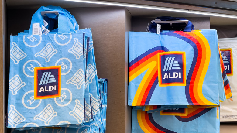 Aldi reusable shopping bags