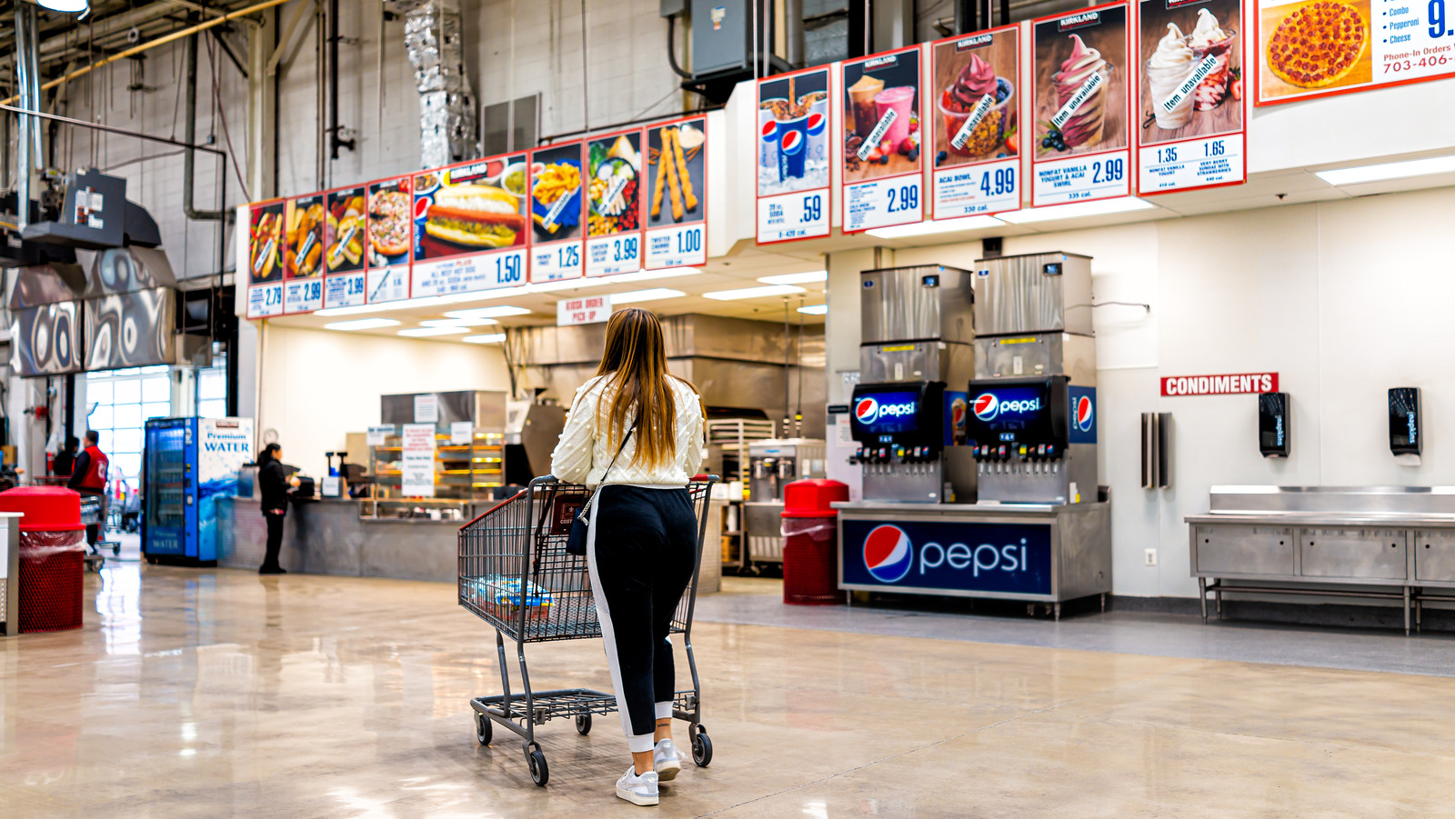 9 Costco Food Court Hacks You Have To Try