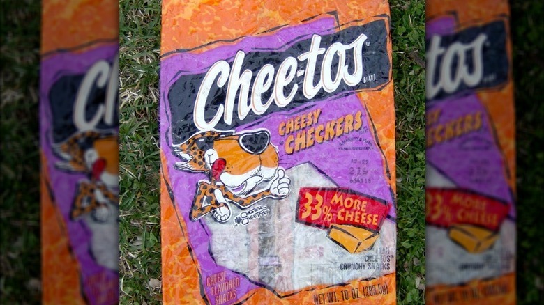 Cheetos Cheesy Checkers