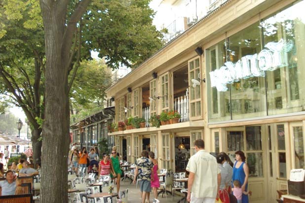 Kompot in Odessa, Ukraine