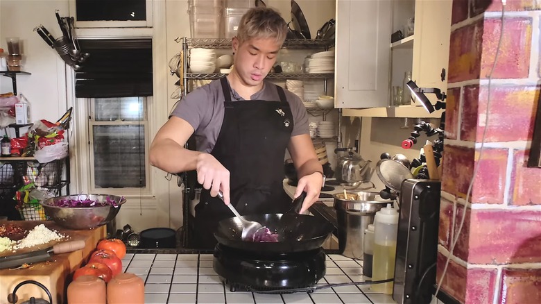 Jon Kung using induction hob