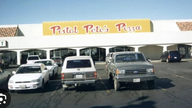The Rock-afire Explosion band, an animatronic band that were a feature at Pistol Pete's Pizza