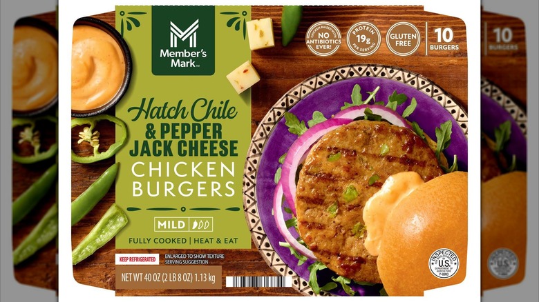 Member's Mark hatch chile and pepper jack cheese chicken burgers
