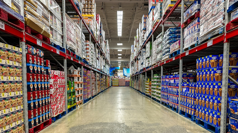 An aisle at bulk grocer Sam's Club