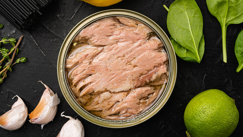 canned tuna with seasonings